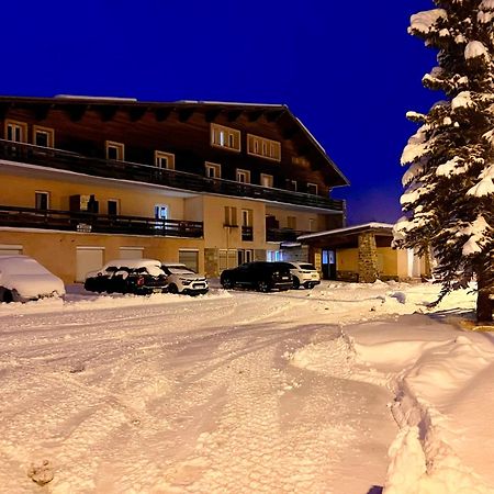 Vars, Appart Spacieux Renove 4 Couchages Dans Chalet Vars  Kültér fotó